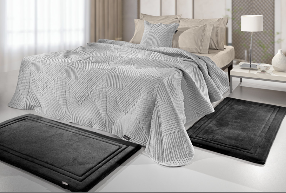 Guy Laroche Softy Black Carpet Set Of 3