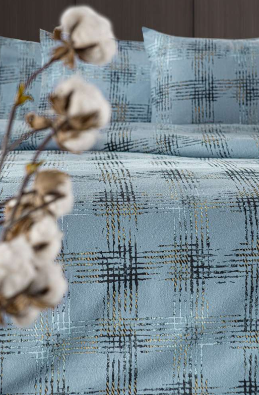 3-Piece Mezzo Raf Flannel Duvet Cover Set
