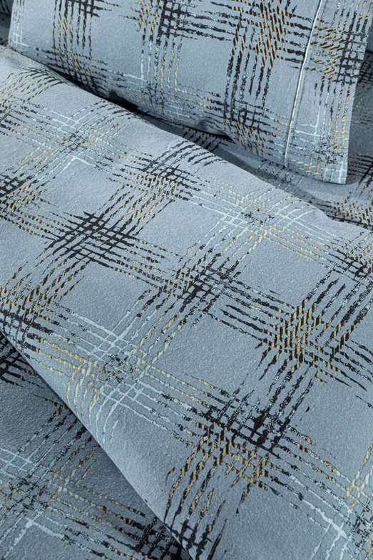 3-Piece Mezzo Raf Flannel Duvet Cover Set