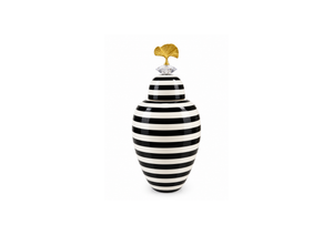 Black & White Vase