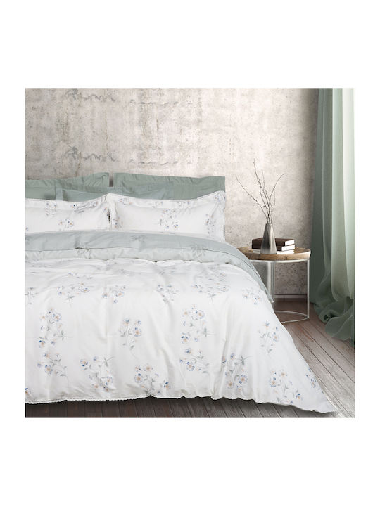Das Home Quilt With Flowers