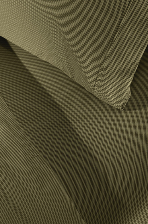 Minimal Khaki Cotton Sateen Fitted Sheet – Guy Laroche Paris